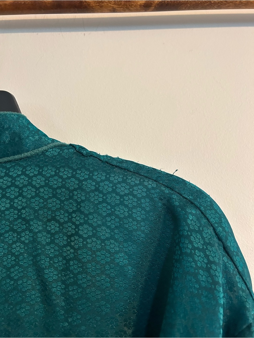 Victoria’s Secret Gold Label Satin Robe - Picture 5 of 6